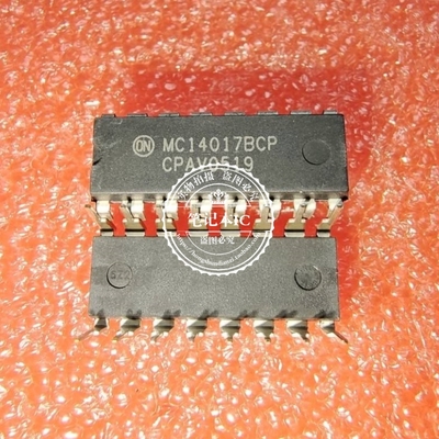 MC14017BCP  MC140178CP  WC14017BCP   DIP  新的 一个起拍
