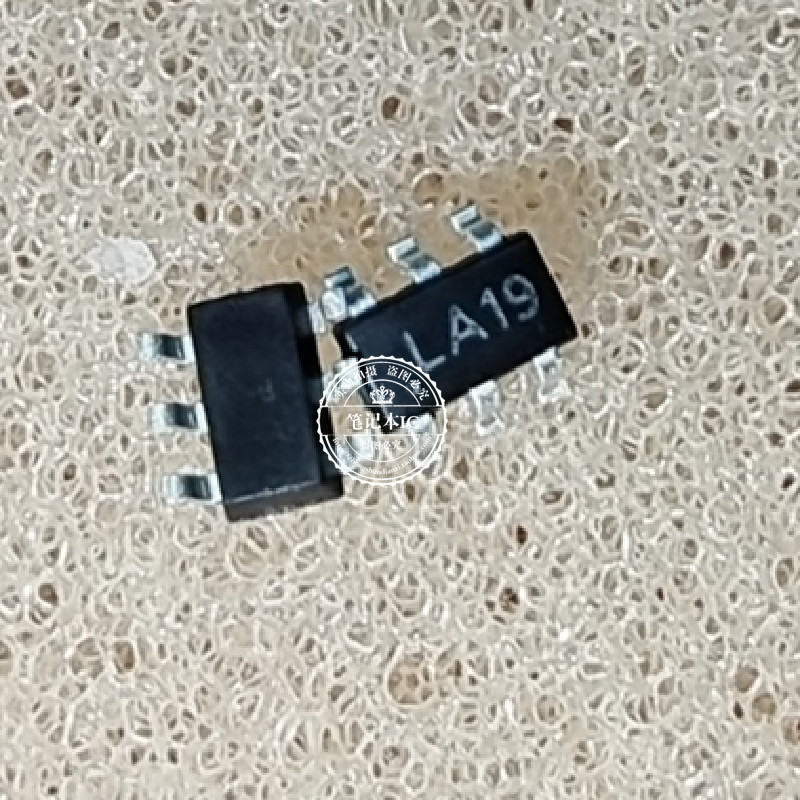 APL5611ACI-TRG 印丝 LA19 LA1C LA13 LA1开头 SOT23-6新的可直拍