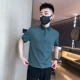 墨绿色