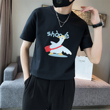 黑色