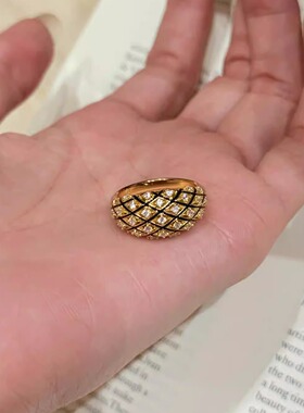 黑金重工镂空微镶锆石戒指菱格纹设计感高级感时尚个性食指戒指女