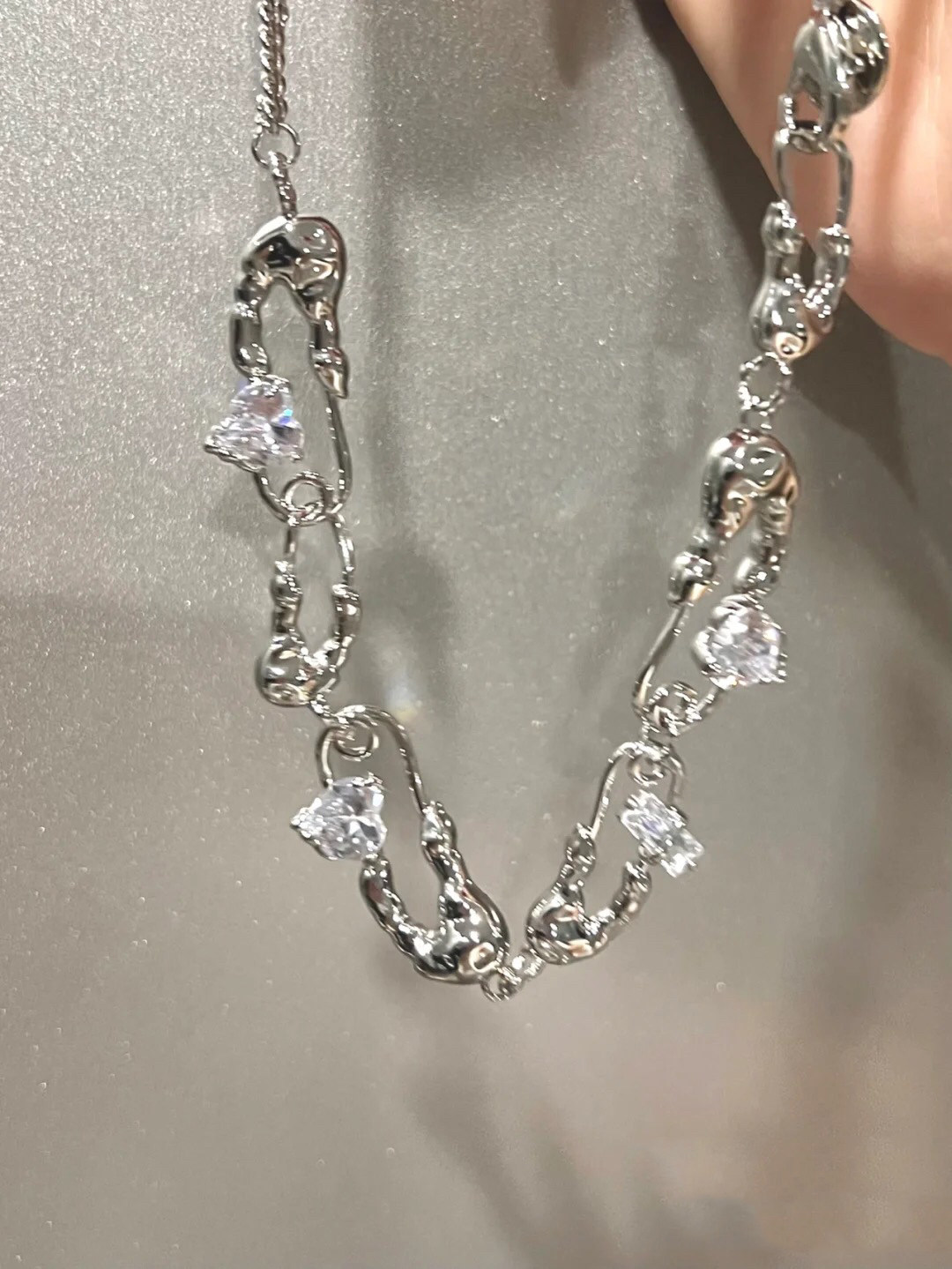 别针项链女轻奢小众原创设计感拼接高级感个性心形颈链锁骨链礼物