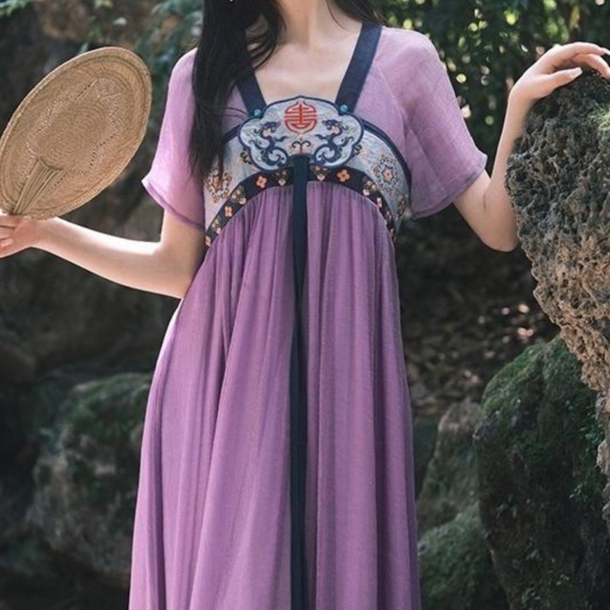 民族风国风刺绣新中式连衣裙