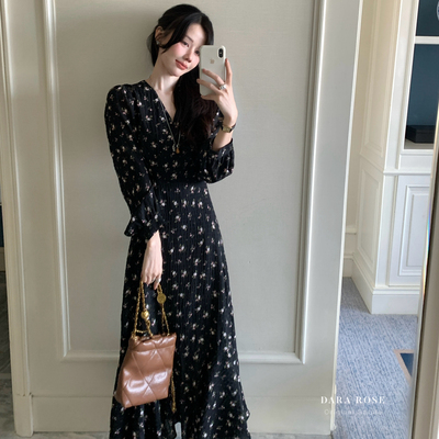 26年早春！法式茶歇设计感小众碎花连衣裙  S8323#  LYM