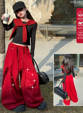 女童加绒套装冬装2026大童年货披肩上衣满钻红色卫裤弯刀裤三件套