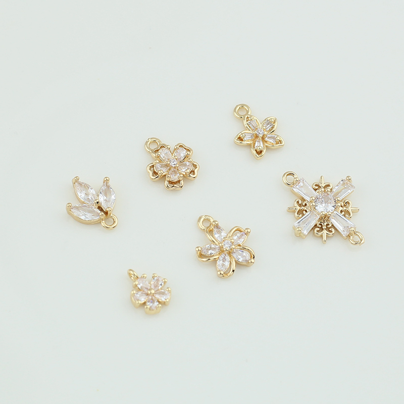 锆石桃心五瓣花小雏菊花形吊坠