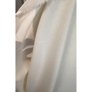 羊毛面料米白色纯色衬衫 M意大利进口 服装 252G P28 布宽136CM AGN