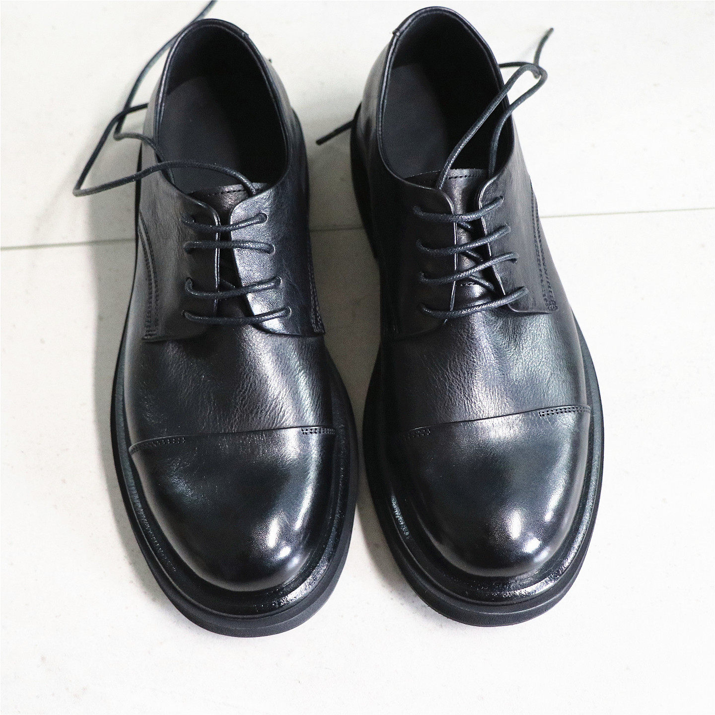 扎实用料和工艺！版型很好看！头层牛皮德比鞋正装商务休闲皮鞋男