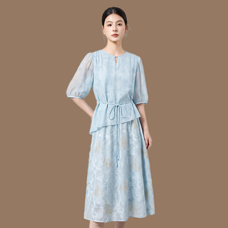 2026夏季新款假两件套真丝桑蚕丝连衣裙蝴蝶刺绣优雅大气通勤裙子
