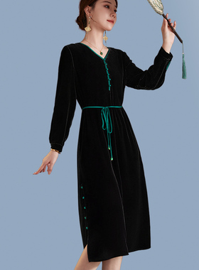 大码黑色真丝丝绒连衣裙高级感女装春秋长袖气质收腰金丝绒连衣裙