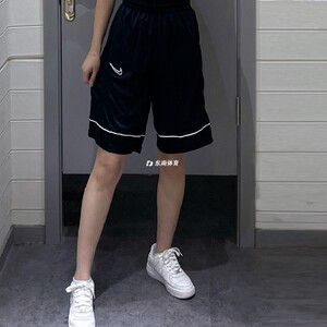 耐克Nike 男子户外运动舒适休闲训练宽松透气五分短裤 BV9453-011