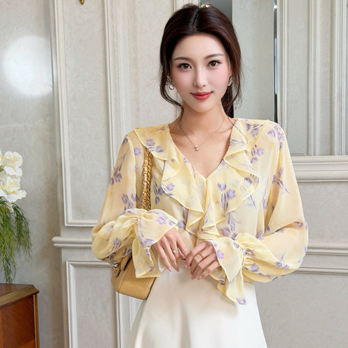 飞姐定制2026韩版印花荷叶边V领长袖雪纺衫女人味喇叭袖衬衫上衣