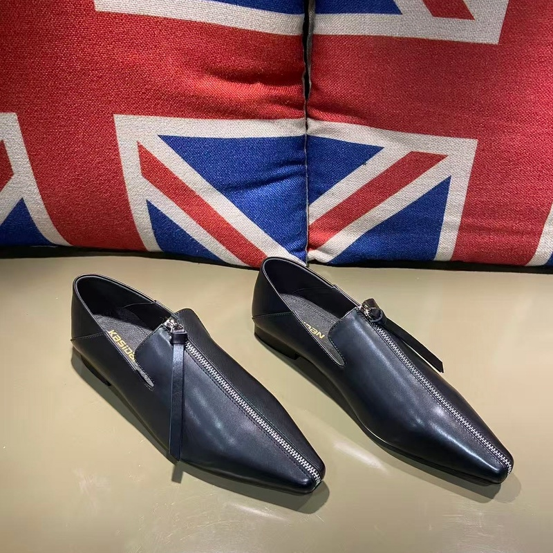 卡斯丹2025秋新欧货胎牛皮平底尖头深口单鞋女低跟方头英伦风女鞋