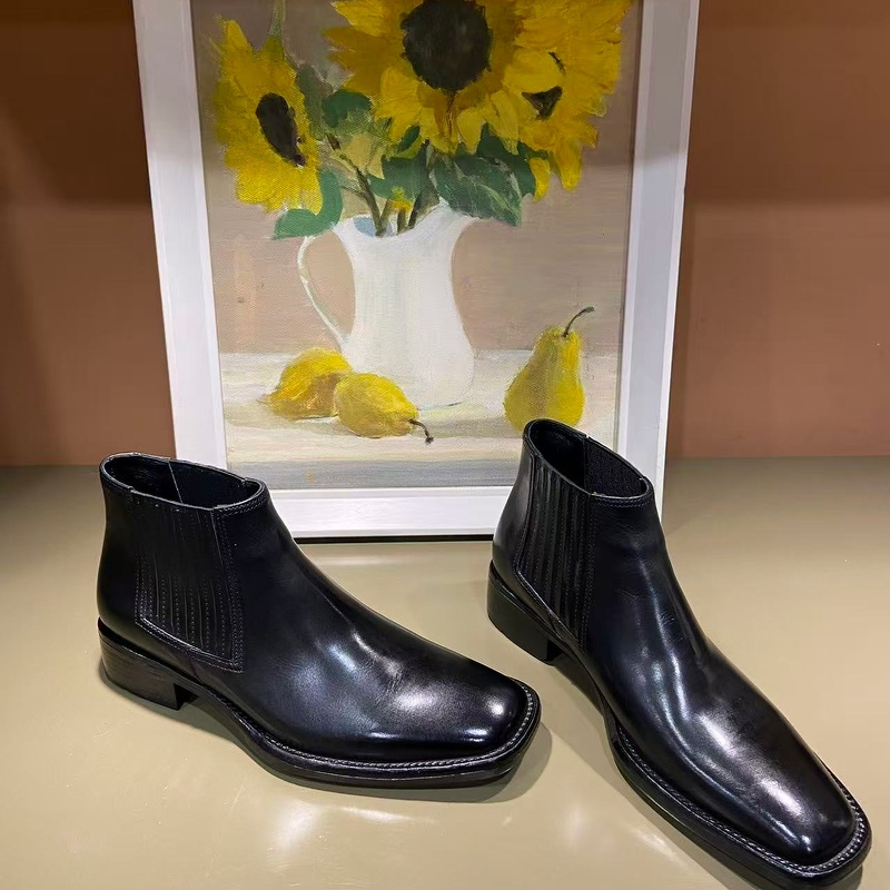 卡斯丹2025秋欧货新款女牛皮切尔西靴方头粗跟英伦风平跟短靴单靴