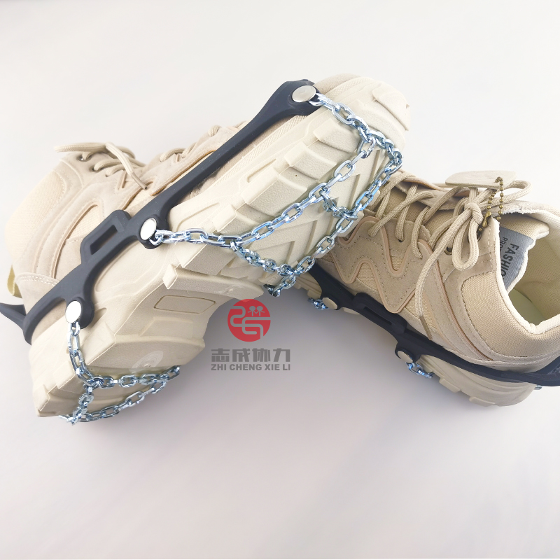 成人冰爪防护用品户外登山防滑鞋套钓鱼雪地冰面防滑鞋套防滑冰爪