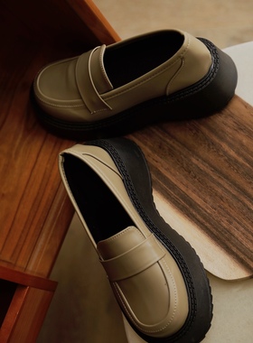 折扣ANN and SAM灰绿色乐福鞋松糕厚底大长腿2025新品秋冬女