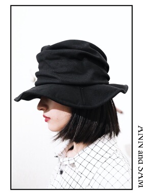 ANN and SAM 暗黑风褶皱宽檐黑色遮阳帽女