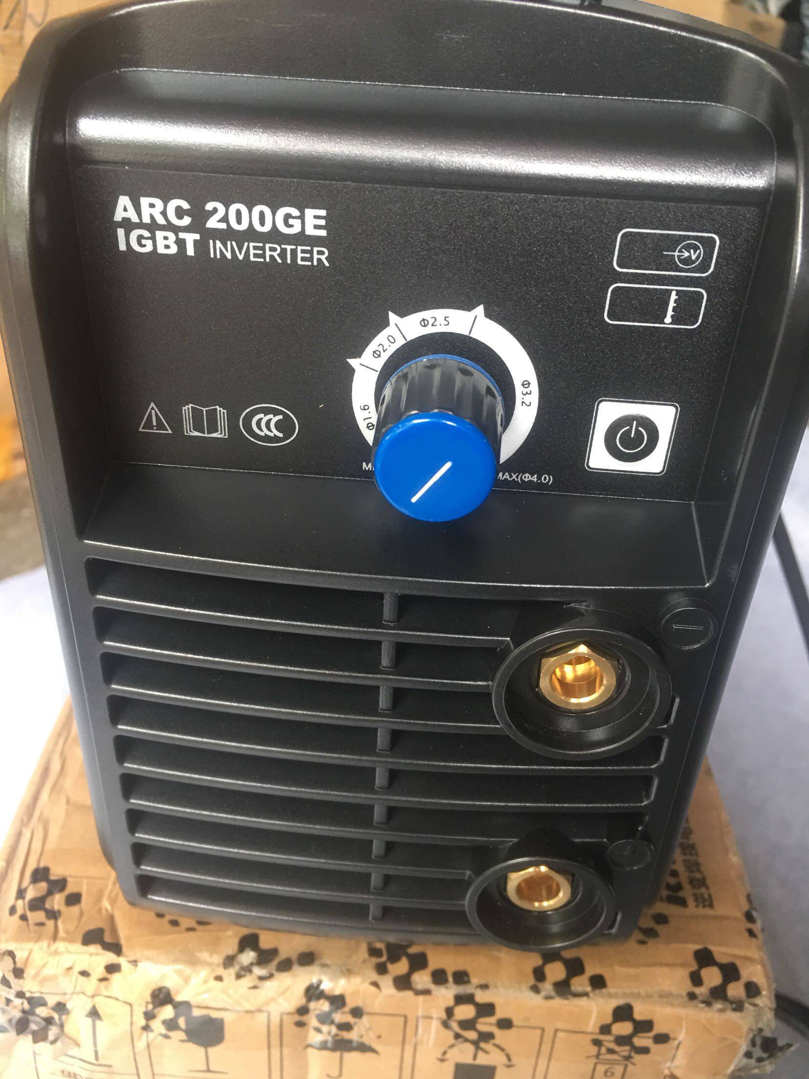 深圳瑞凌ARC-200GE逆变直流小型迷你全铜芯电焊机220V送焊钳焊把
