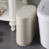 Японский мусор может нажать на двух слоя пластиковой гостиной в гостиной в промежутке санитарного барьера ствола мусора ванной комнаты ствол