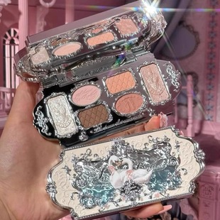 花知晓天鹅芭蕾眼影盘六色眼影白天鹅眼影！全新未拆封带塑封！