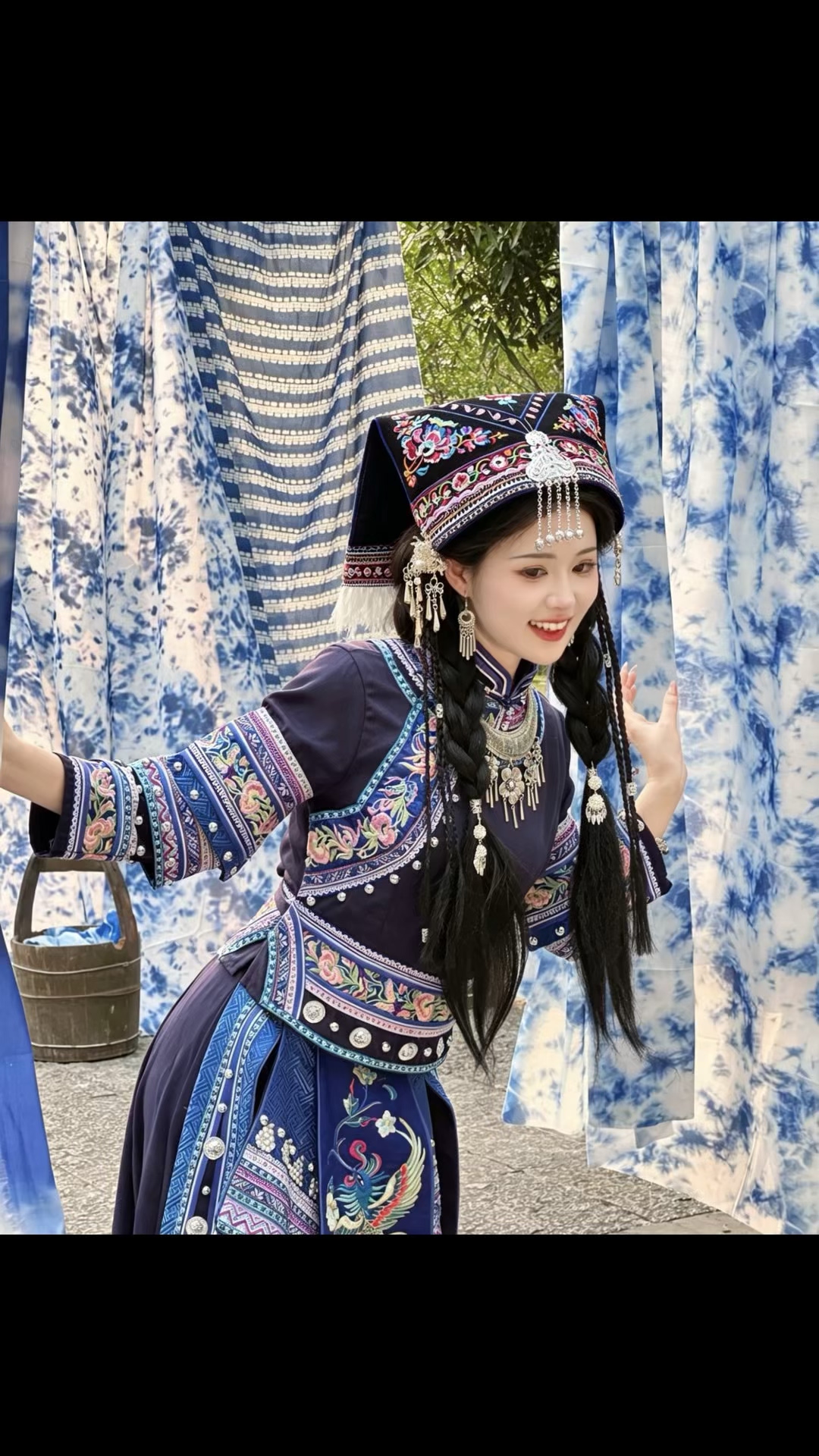 头饰布依族表演少数民族
