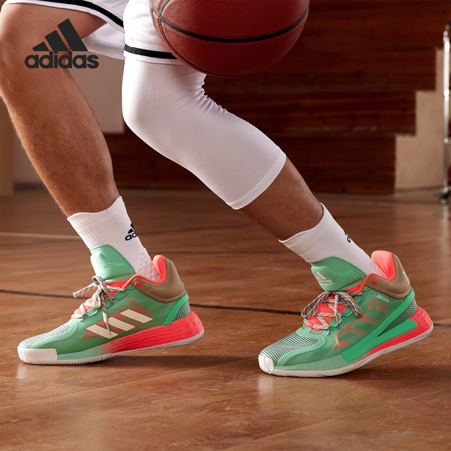 正品Adidas/阿迪达斯当季新款男子低帮气垫运动休闲篮球鞋FZ1274,运动鞋new,跑步鞋,淘宝优惠券,粉丝福利购,淘宝优惠卷