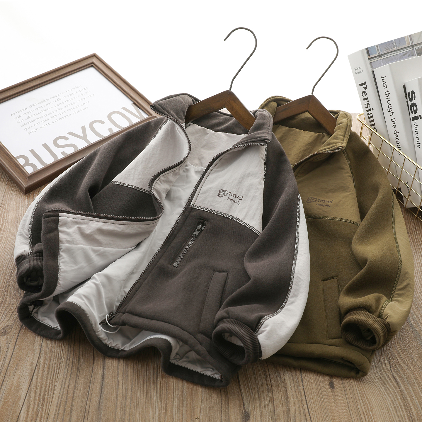 男童加绒外套秋冬防风保暖薄棉服