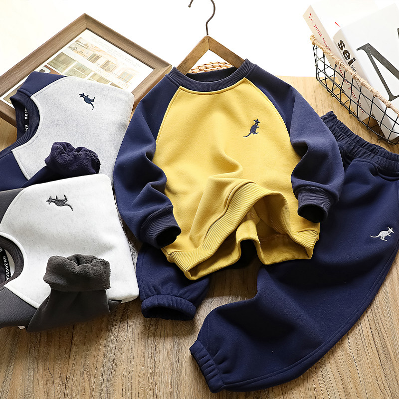 男童加绒卫衣套装秋冬2026新款袋鼠刺绣中大童儿童休闲潮两件套