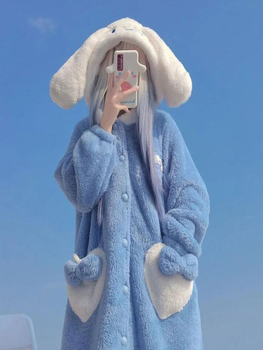 Милая пижама из кораллового флиса с лавровой собачкой, женская новая весенне-осенняя ночная рубашка с ушастой собачкой для дома, утолщенный длинный халат Изображение 1
