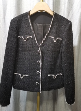 小香风V领口重工钉珠袋编织料长袖外套