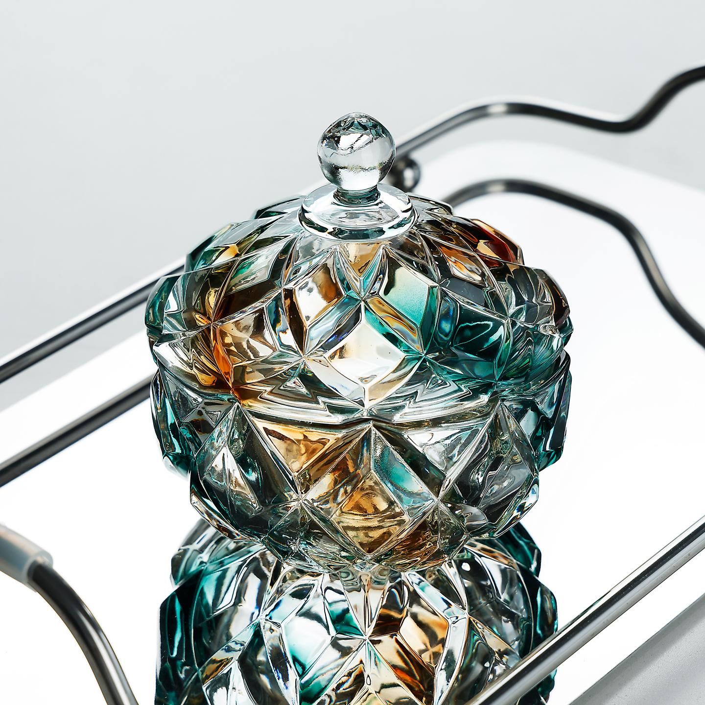 翡翠金创意菱格浮雕玻璃储物罐