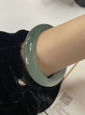 缅甸油青色翡翠玉手镯少女款冰种飘花手镯正圈贵妃玉石玉镯子年轻