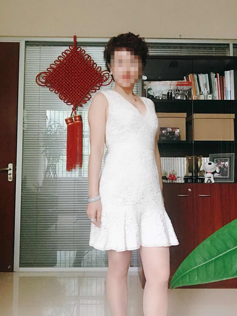 6556 alice + olivia AOÈé°×È«±àÖ¯»¨ÎÞÐäÁ¬ÒÂȹ $440 ÏÖ88ÕÛ°üÓÊ