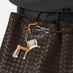 小马包包挂件小羊皮手工编织钥匙圈扣马年象征好运与顺利包包挂饰