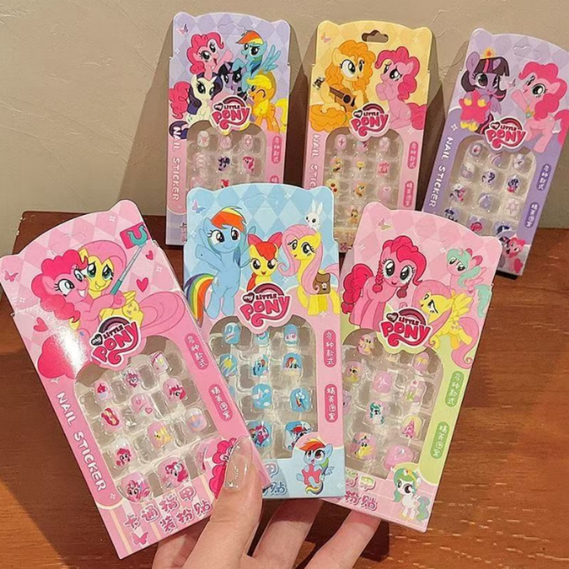 儿童穿戴甲学生穿戴甲片卡通小马美甲工具