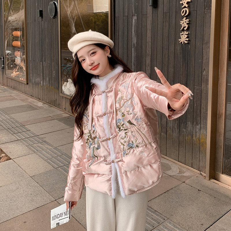 有货款 2025冬季真水貂毛刺绣新中式羽绒服2C002 A610 P285 K428图片