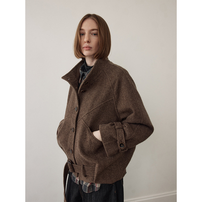 SOMETHING INHERE 50% 羊毛立体剪裁切割 廓形短款毛呢外套