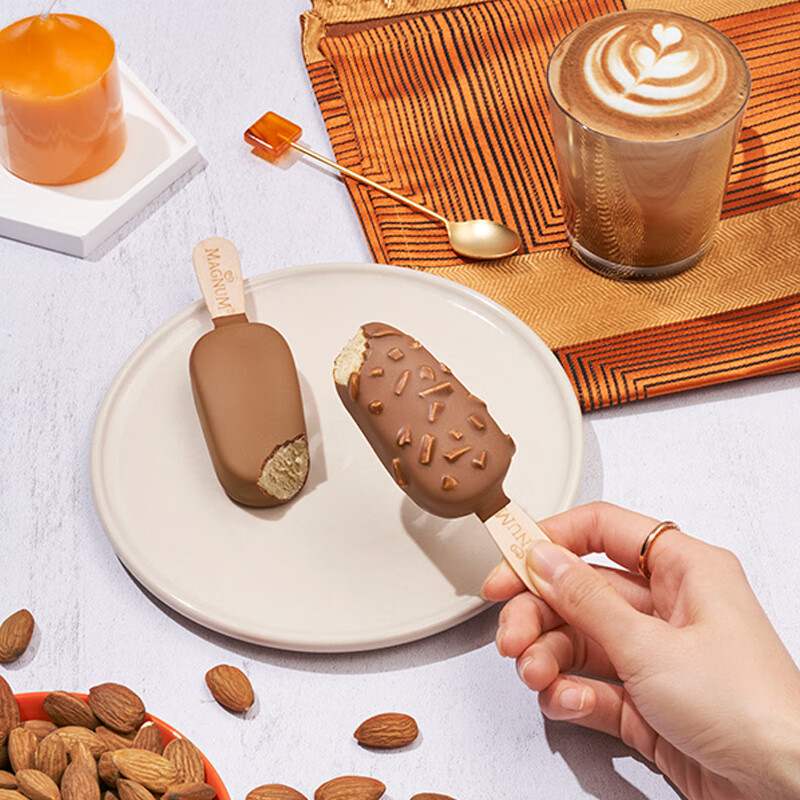 和路雪迷你梦龙巴旦木坚果43g*3支+卡布基诺口味冰淇淋42g*3支