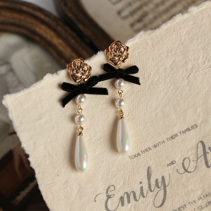 手作黑丝绒吊坠法式复古玫瑰珍珠