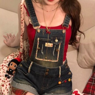 美式复古可拆卸两穿碎花牛仔背带短裤女2026春夏新款修身包臀热裤