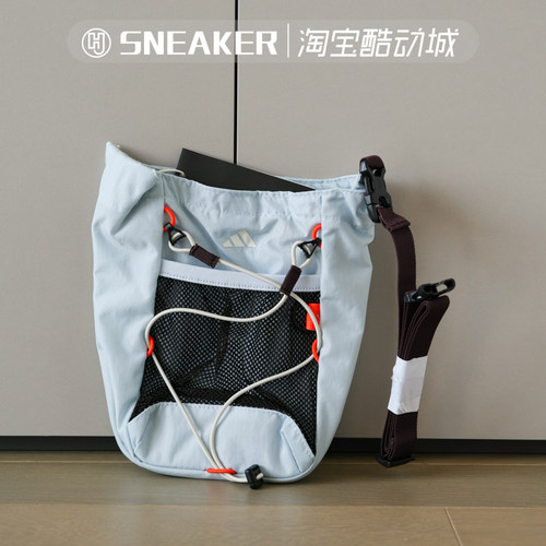 阿迪达斯单肩斜挎包户外收纳包