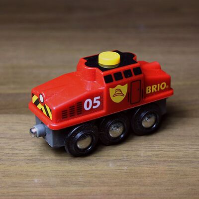正品散货BRIO红色消防衔接车微瑕