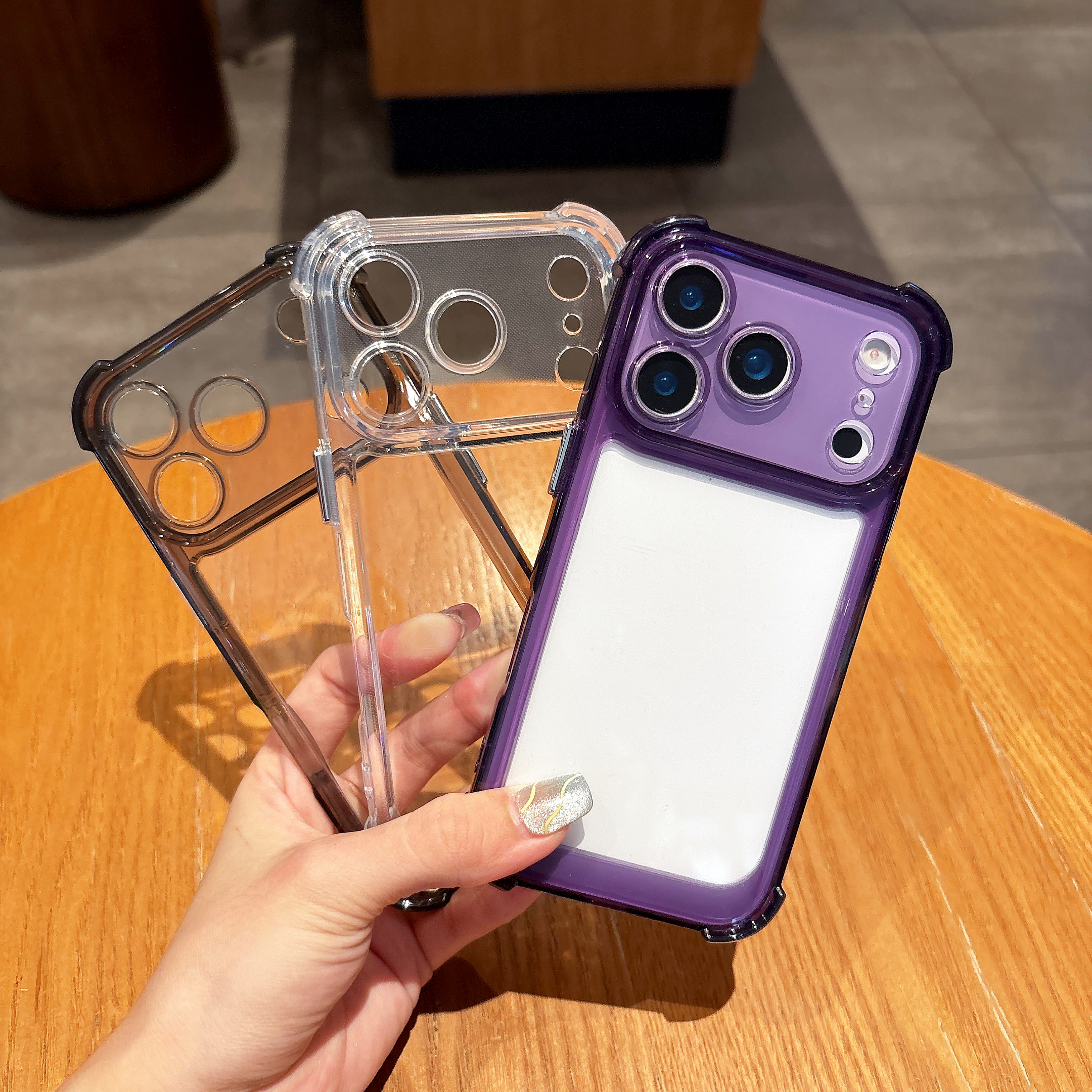 四角防摔太空壳凹槽适用iPhone17Promax苹果17手机壳16Pro精孔15全包14透明12por亚克力13PM凹槽滴胶硬底软边