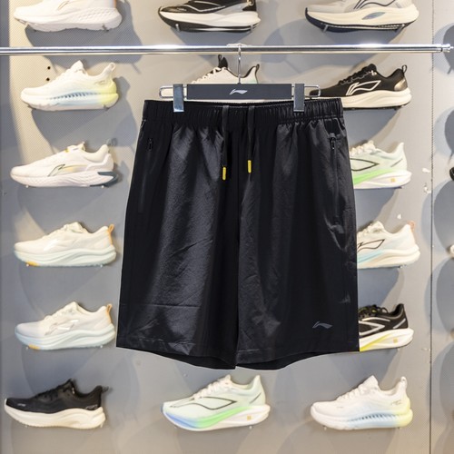 李宁男子排湿速干运动短裤