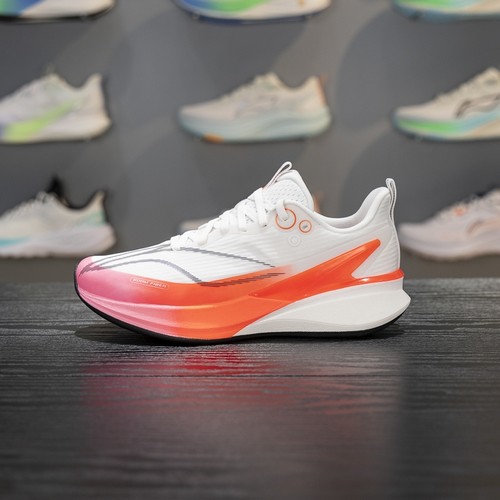 李宁四季通用缓震回弹童跑步鞋