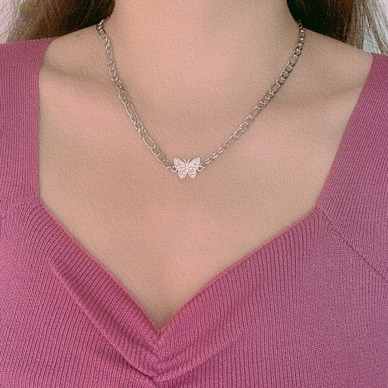 新款女潮ins冷淡風網紅個性簡約嘻哈吊墜閨蜜情侶鎖骨鏈 蝴蝶項鏈在類目 飾品/流行首飾/時尚飾品新, 項鍊中 - 來自Buy2taobao.com提供專業的淘寶代購服務
