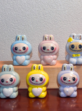 创意陶瓷饰品摆件景区热销商品