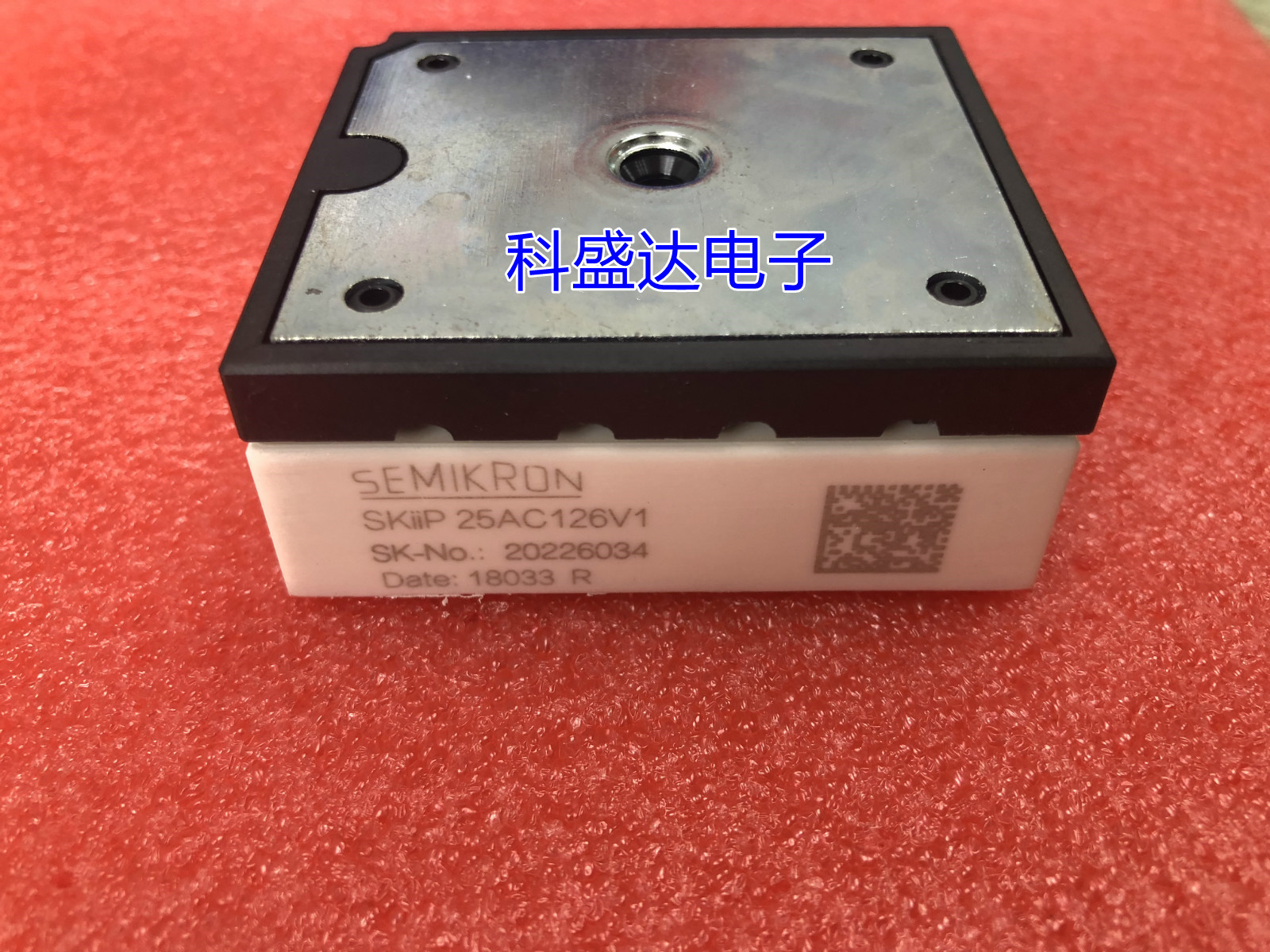 SKIIP25AC12T4V25 SKIIP25AC126V1 26AC126V1 26AC12T4V1全新原装