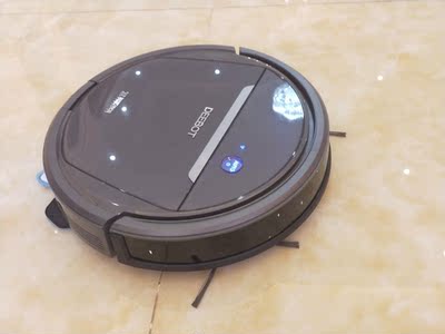 质量对比科沃斯DD35和石头S51扫地机器人入手哪款更好，区别优缺点对比揭秘是？