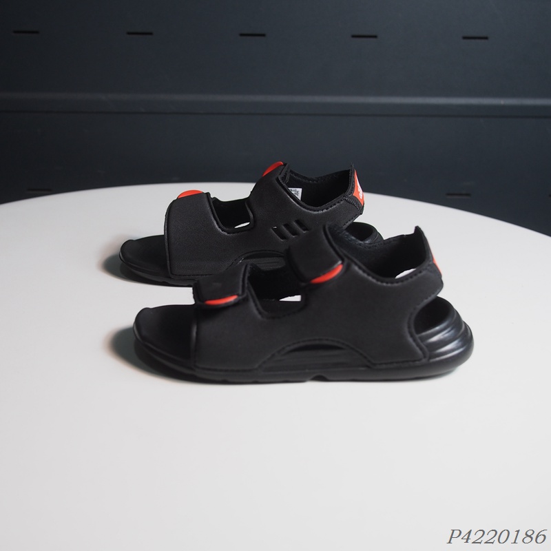 透气速干休闲沙滩儿童凉鞋